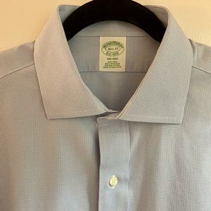 Brooks Brothers Milano Fit Non-Iron, 16.5 37